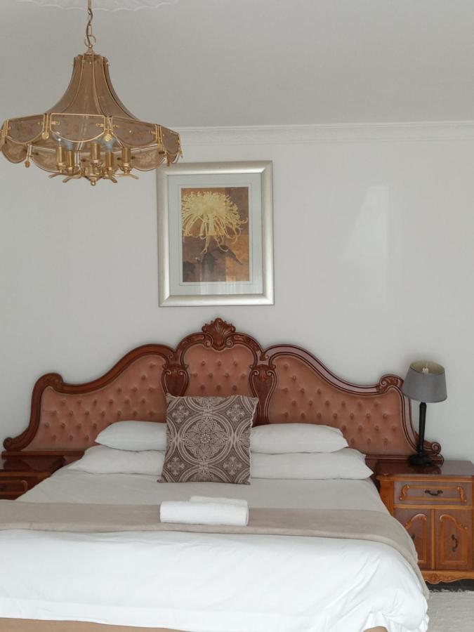 Naleli Guest House Selomas ภายนอก รูปภาพ